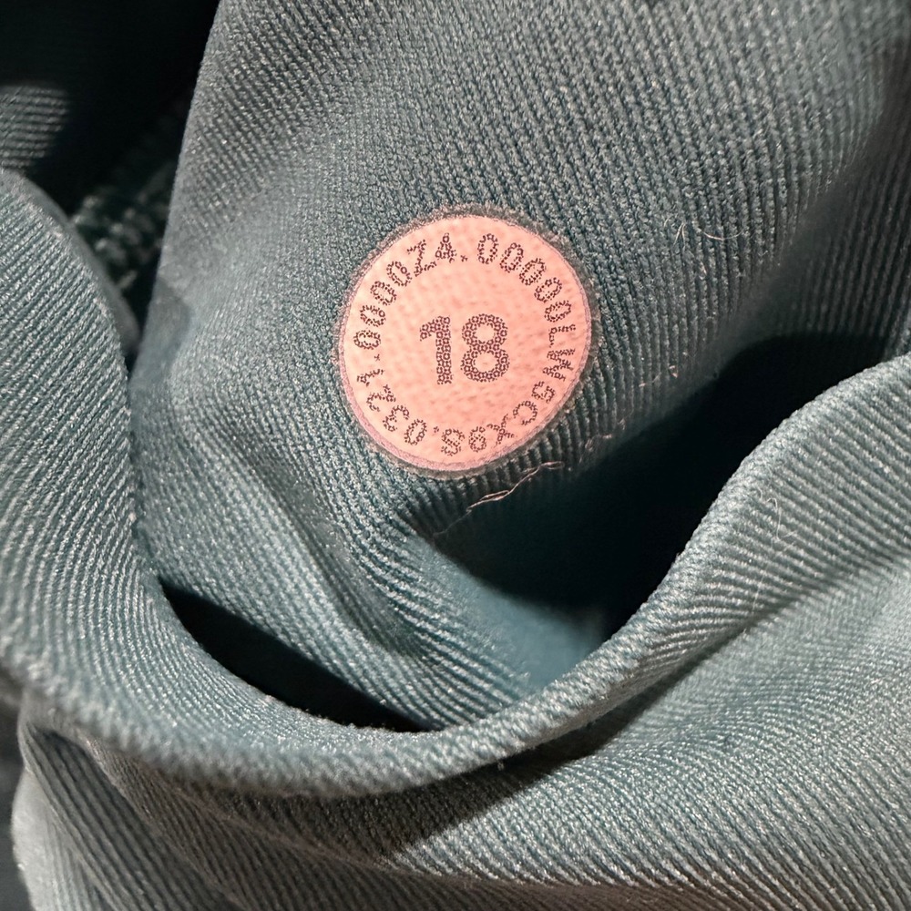 lululemon Swift Speed High-Rise Tight Teal Green Running Leggings Womens Size 18 - Picture 7 of 9